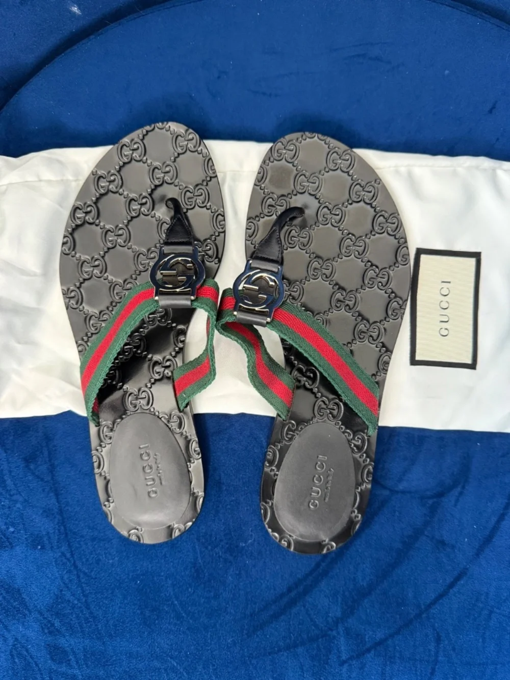 Gucci Flip Flops - Picture 4 of 4